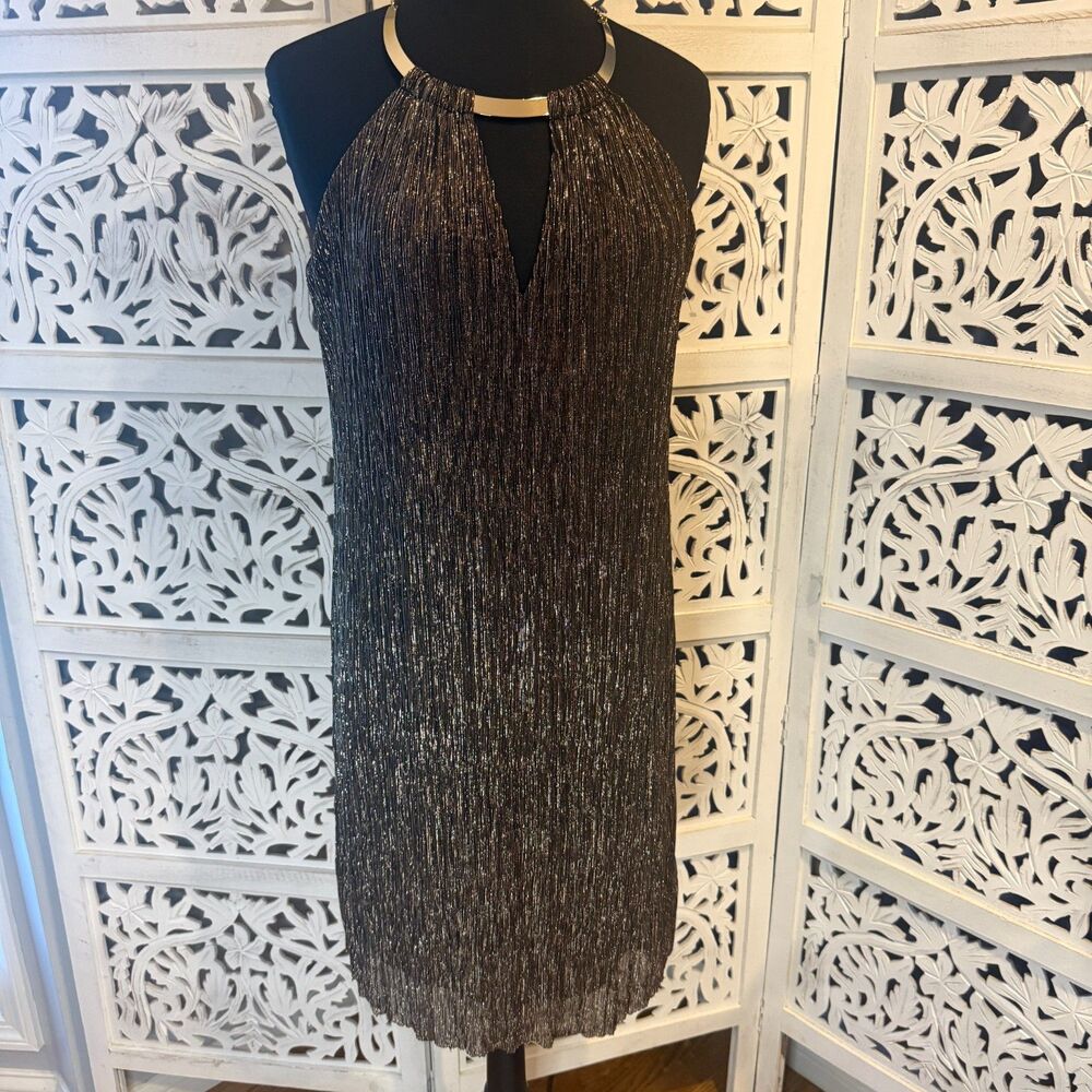 NWT Gold and Black Dress With gold chain accents Size 4